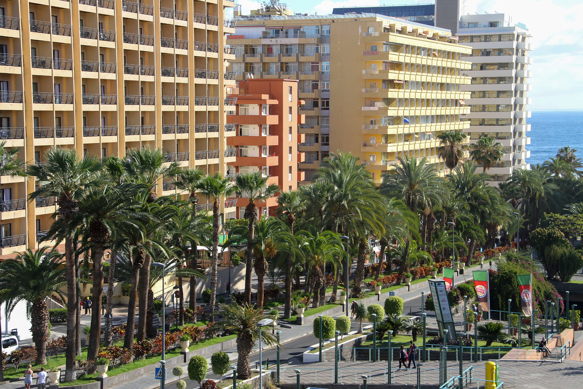 Puerto de la Cruz (Photo license: CC BY-NC 2.0)